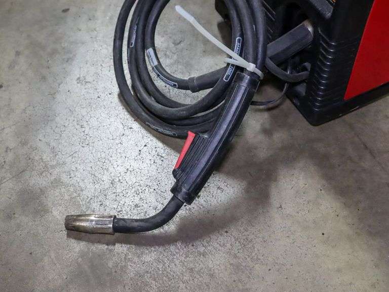 Lincoln Electric 180 Dual Power Mig Welder, 120V/230V Roller Auctions