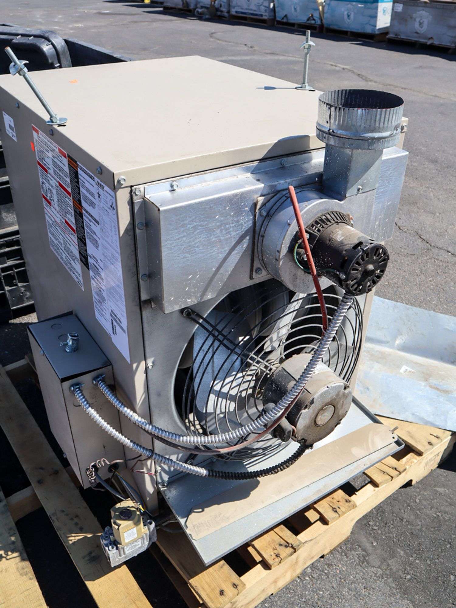Lennox LF24-200A-6 Unit Heater Furnace - Roller Auctions