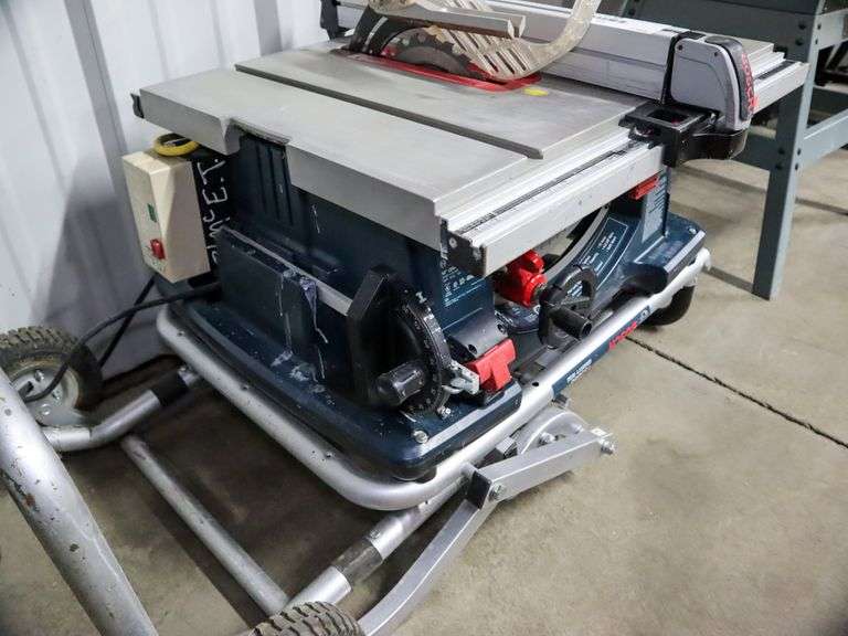 Bosch 4100 10in Table Saw on Bosch TS3000 Gravity Rise Dolly Roller