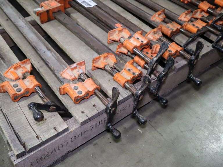 (14) Pipe Clamps Roller Auction