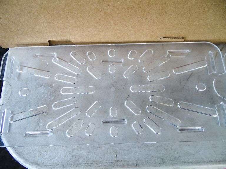 (30) Cambro Insert Strainers, Assorted Sizes - Roller Auctions