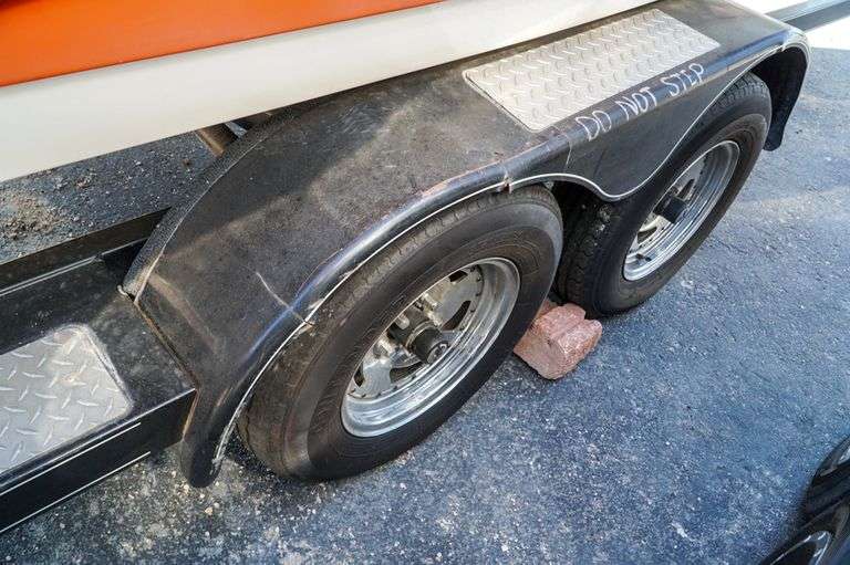 2008 SHORELANDER YMH230P T/A BOAT TRAILER, Ball Hitch, 6000 LB GVWR VIN