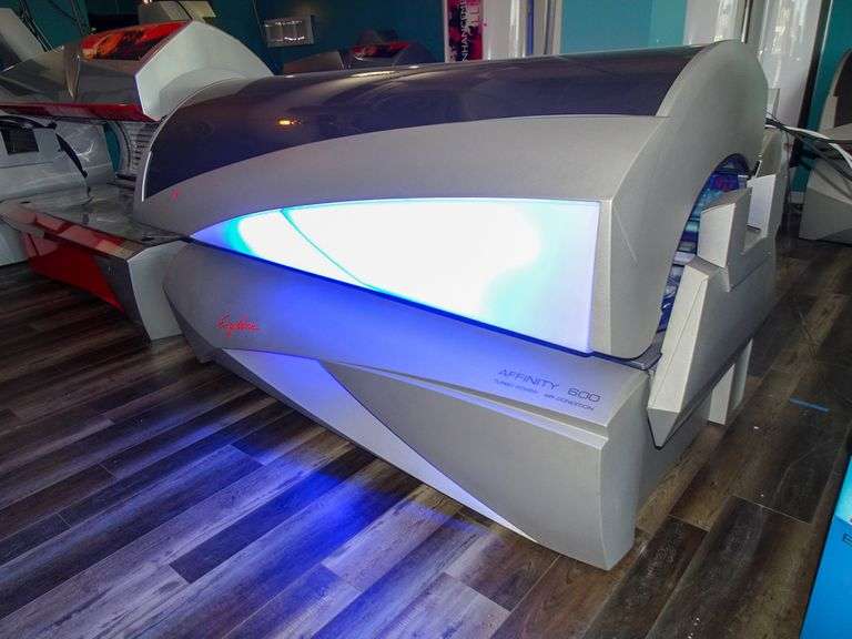 Ergoline Affinity 800 Turbo Power Tanning Bed, Temptronic Roller Auctions