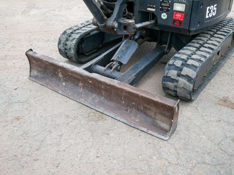 2013 Bobcat E35 Mini Excavator, Cyl. Kubota Diesel, Enclosed Cab with