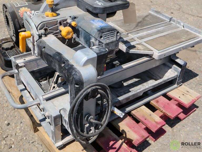 Chicago Electric 10" Tile Saw - Roller Auction