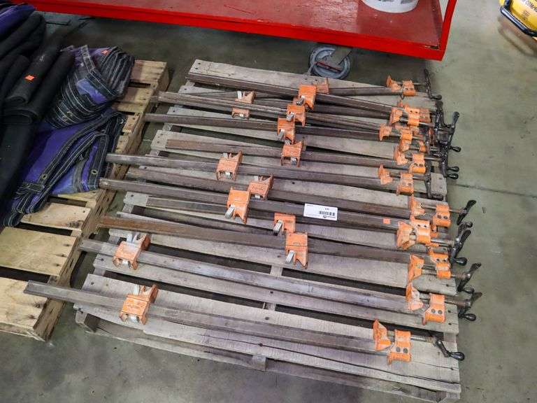 (14) Pipe Clamps Roller Auction