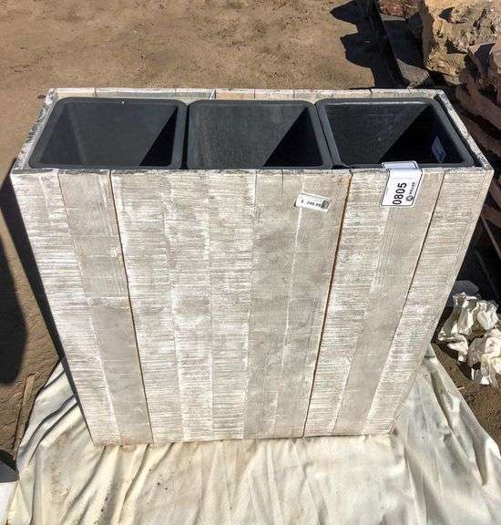Pottery Roller Auction