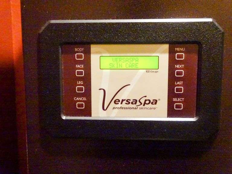 Versa Spa Spray Tan Booth with Heater, Sprays, Bronze, Clear and Moisturizer Roller Auctions