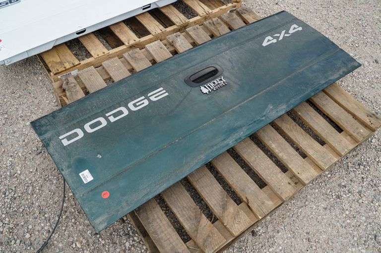 Dodge Dakota Tailgate Roller Auctions