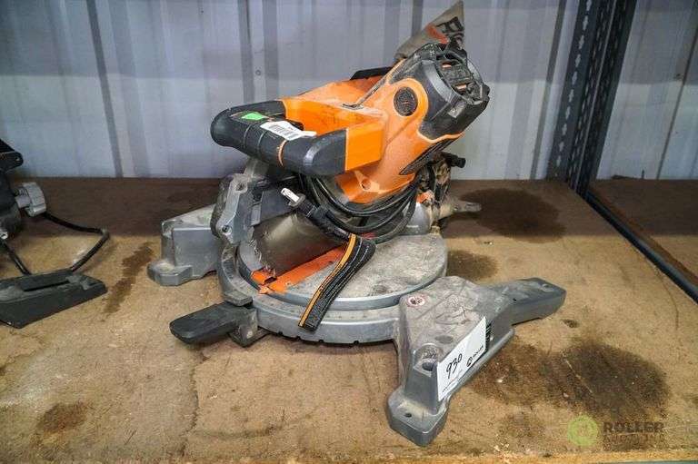 Ridgid R4113 10in Miter Saw - Roller 