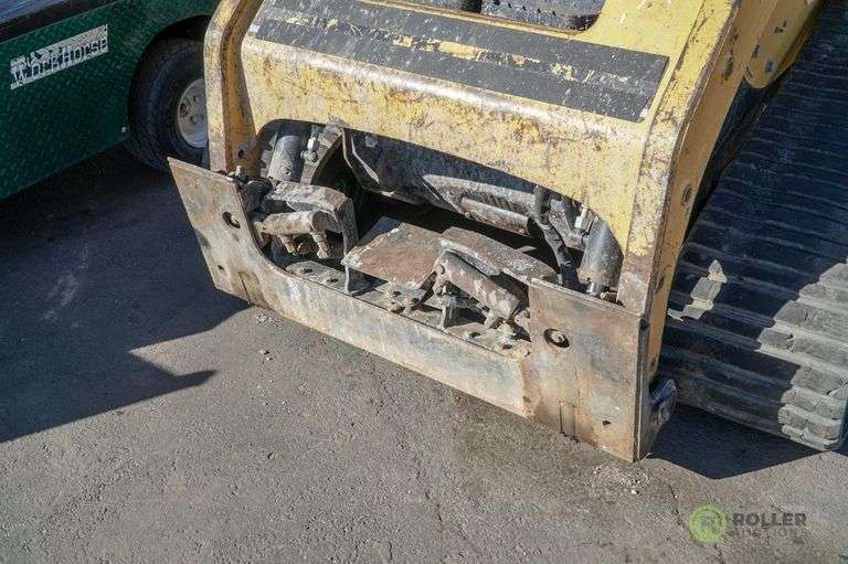 Caterpillar 247B Skid Steer Loader, 4Cylinder Diesel, Turbo, Auxiliary