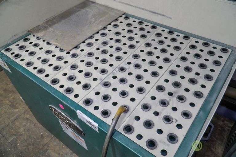 Grizzly H2936 Vacuum Sanding Table Roller Auctions