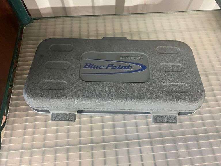 Bluepoint 22Piece Pass Through Socket Set, 3/8 Drive Roller Auctions