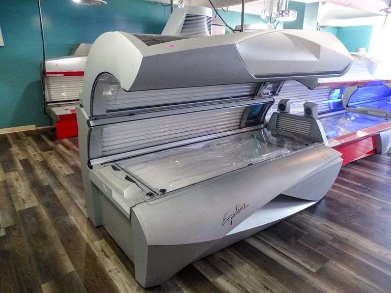 Ergoline Affinity 600 1URB Power Tanning Bed, Air Condition Roller