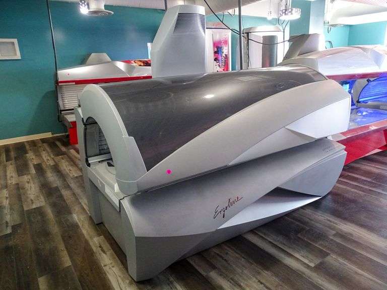 Ergoline Affinity 600 1URB Power Tanning Bed, Air Condition Roller