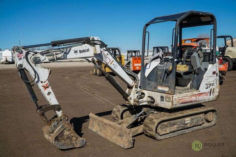 2008 BOBCAT 325 Mini Excavator, 12in Rubber Tracks, 55in Backfill Blade
