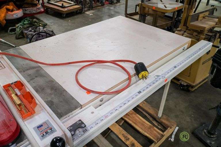 Jet JTAS10XL1 10in Tilting Arbor Saw with Xacta Fence II Roller