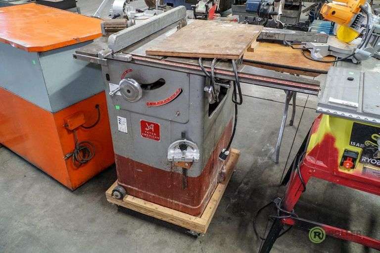 Yates American 10in Table Saw with Built In Planner Roller Auctions
