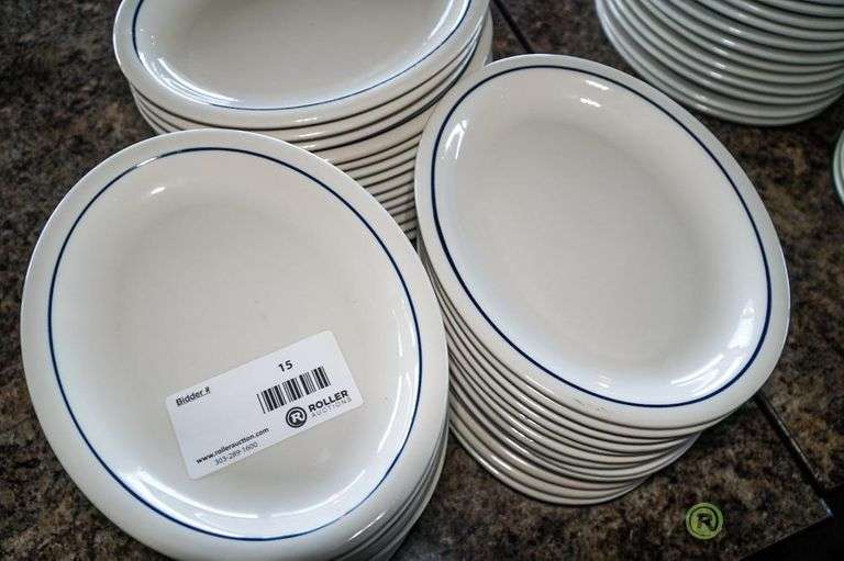 (41) Oval Dining Plates Roller Auctions