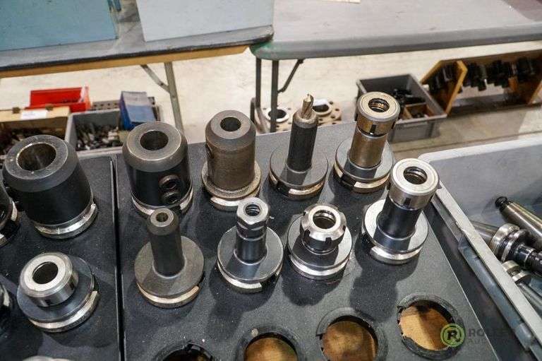 (32) Lyndex BT 40 Tool Holders With (3) Huot Stands Roller Auctions