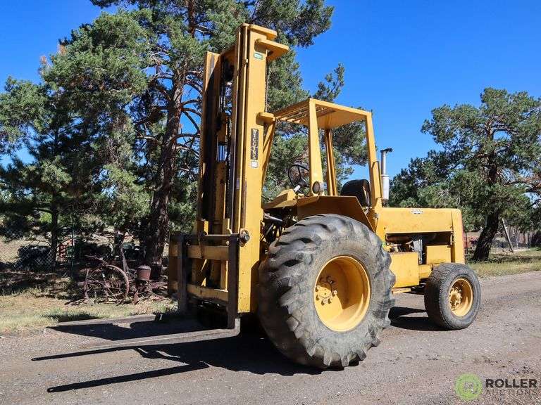 Wiggins Forklift, Diesel 42" Forks, 3Stage Mast, 6000Lb Capacity