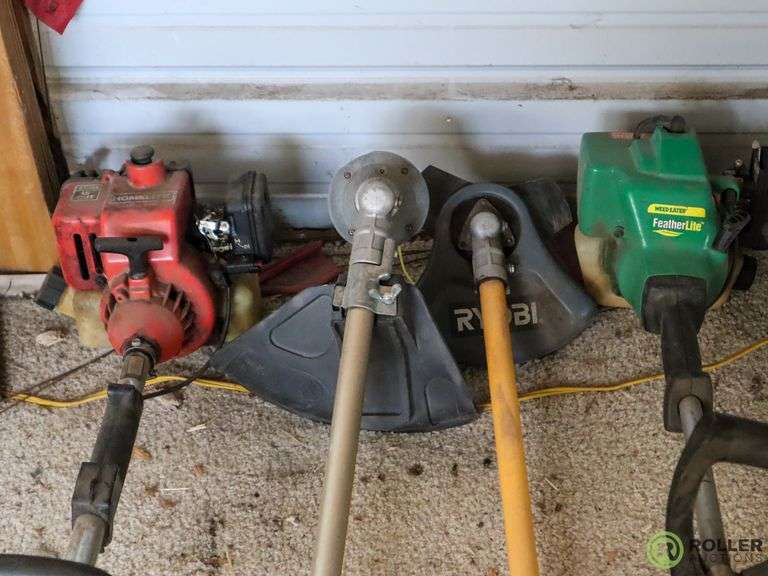 (2) Weed Wackers, Gas and (2) Week Wacker Heads Roller Auctions