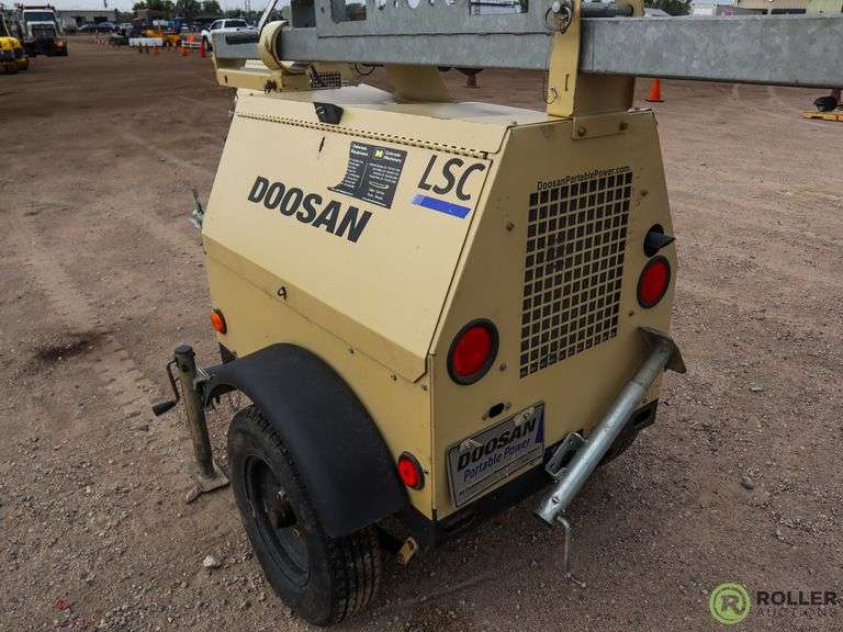 2012 Doosan LSC Towable Light Tower Roller Auctions