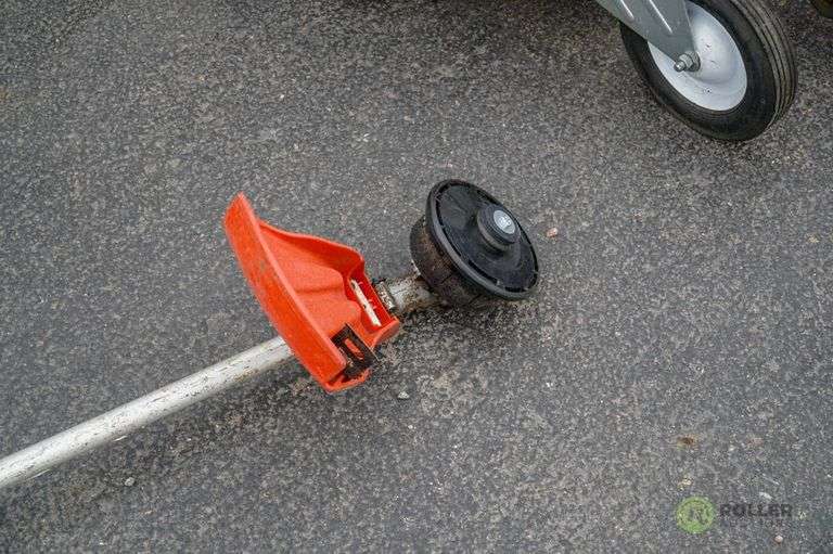 Redmax GZ30N Line Trimmer, Gas Roller Auctions