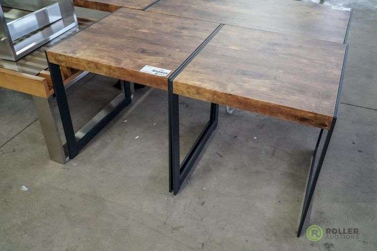 (2) End Tables Roller Auctions