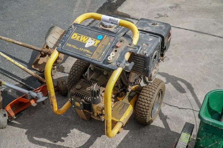 DeWalt DP3750 Pressure Washer, Gas - Roller Auctions
