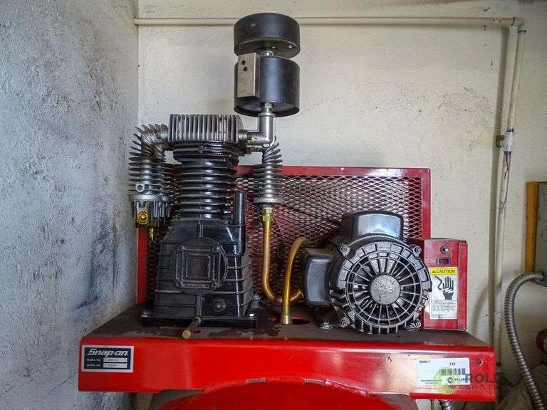Snap On BRA718V Big Red Signature Series Vertical Air Compressor, 2Stage Roller Auctions