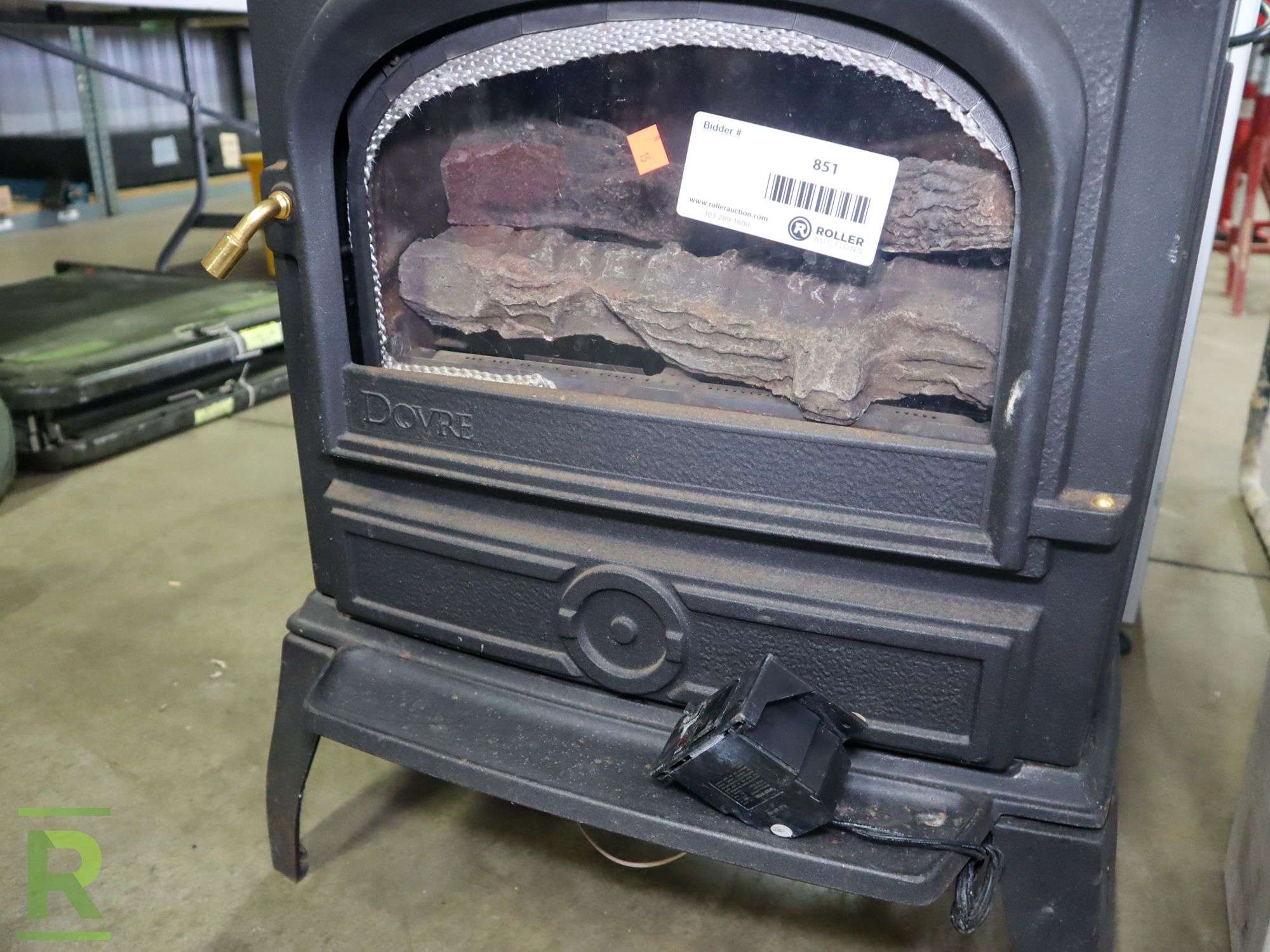 Dovre DV400 Direct Vent Gas all Furnace - Roller Auctions
