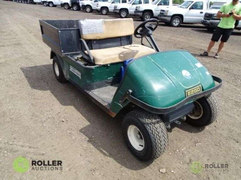 EZGo Workhorse 1200, Gas, Manual Dump Bed, Hour Meter Reads 1127