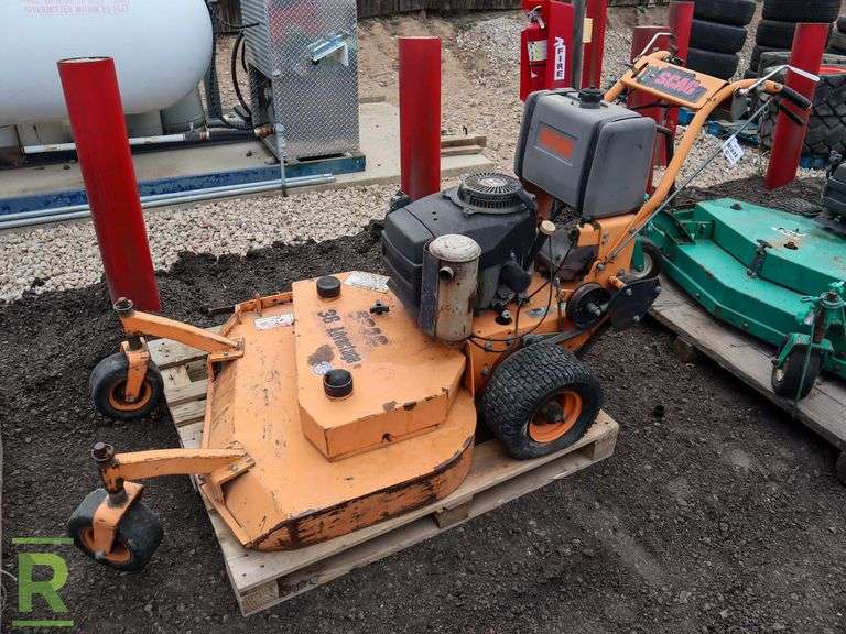 Scag 36 Advantage 36" Walk Behind Mower, Gas, Inoperable Roller Auctions