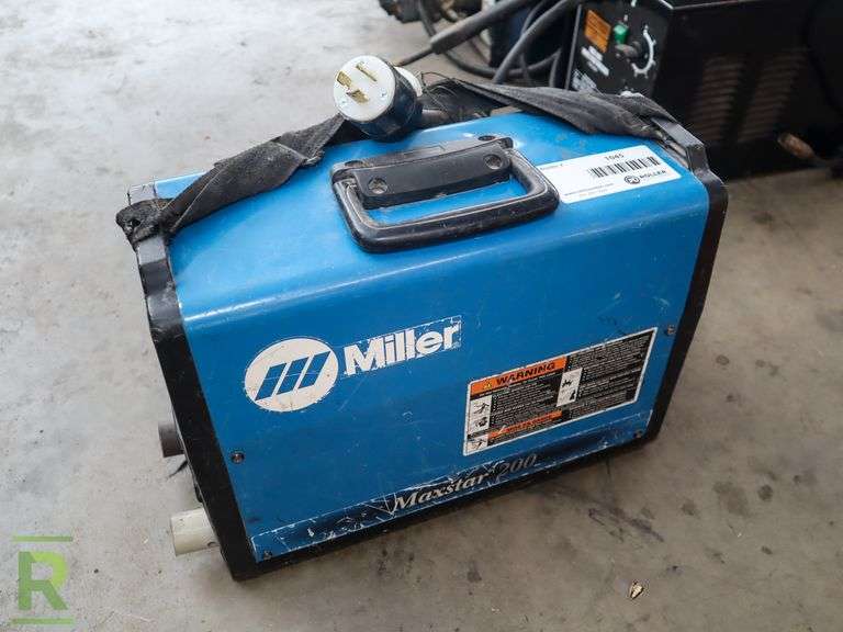 Miller Maxstar 200 Arc Welder (Missing Leads) - Roller Auctions