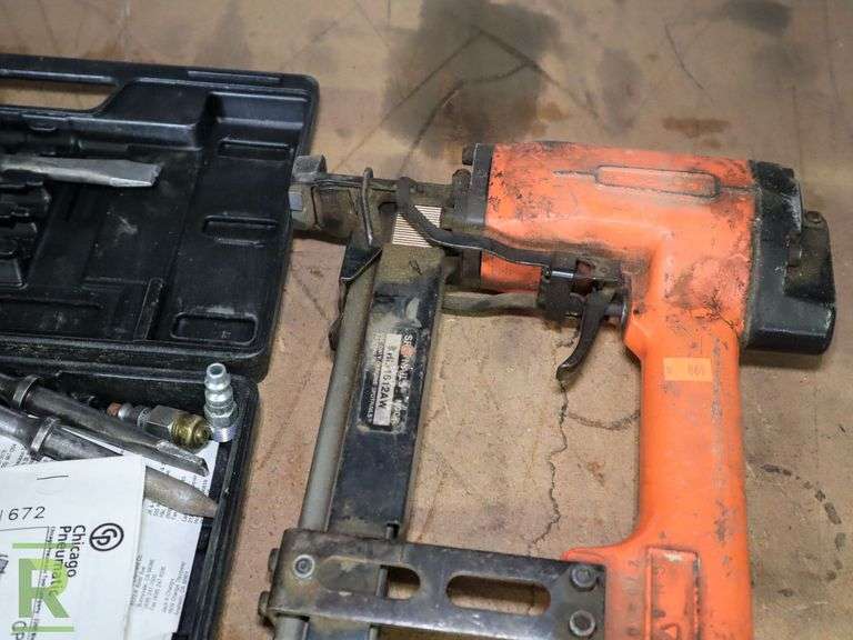 Chicago Pneumatic CP711 Zip Air Gun Hammer With Nail Gun Roller Auctions