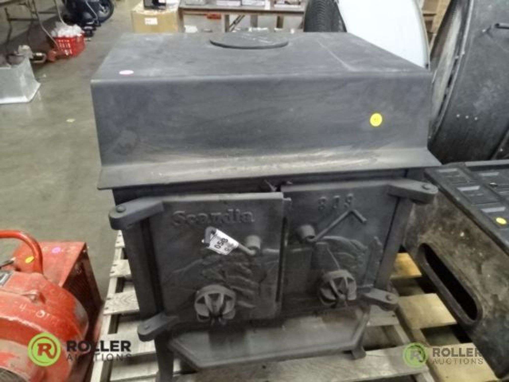 Scandia 809 26in x 21in x 34in Wood Burning Stove - Roller Auctions