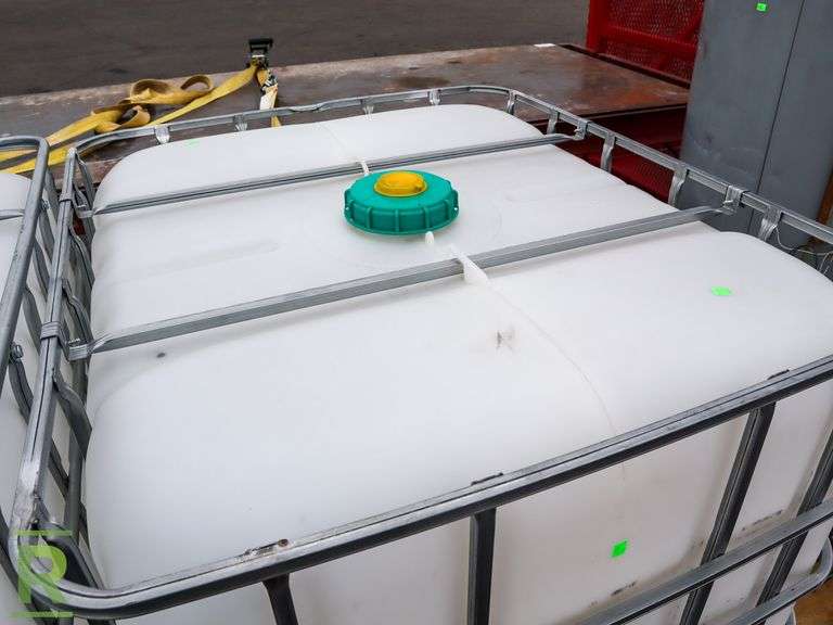 (2) 275 Gallon Plastic Tote With Enclosure, 1-Time Use, Food Grade, Tripple Rinsed, Euro Valve with Spout - Roller Auctions