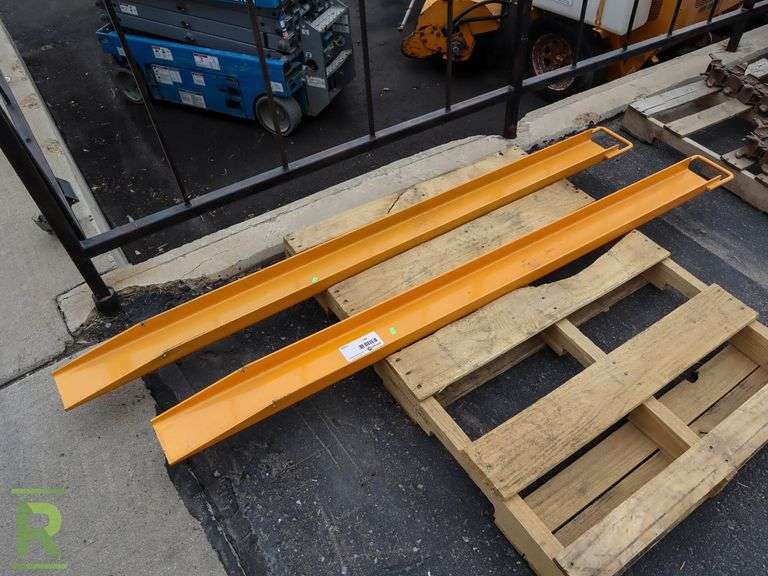 72" Fork Extensions - Roller Auctions