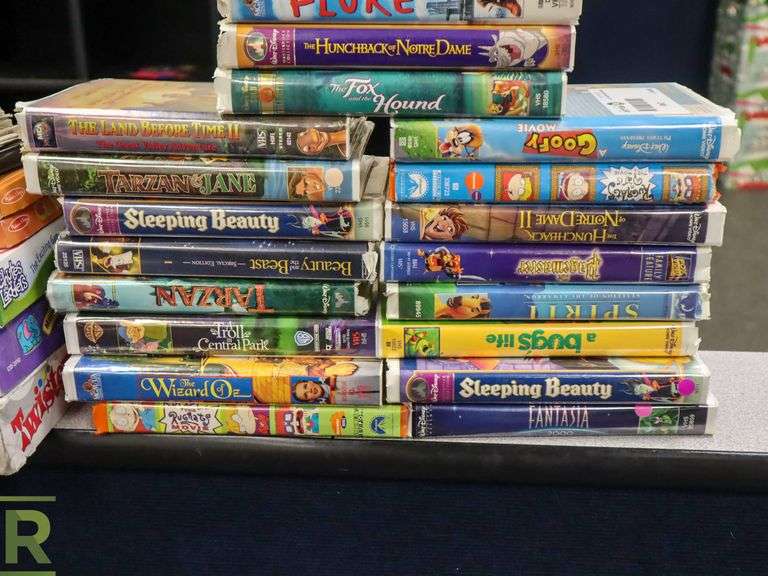 Board Games, Puzzles And Disney VHS Movies - Roller Auctions