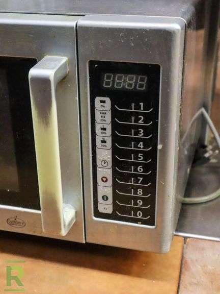 Amana RMSIOTS Microwave Oven - Roller Auctions