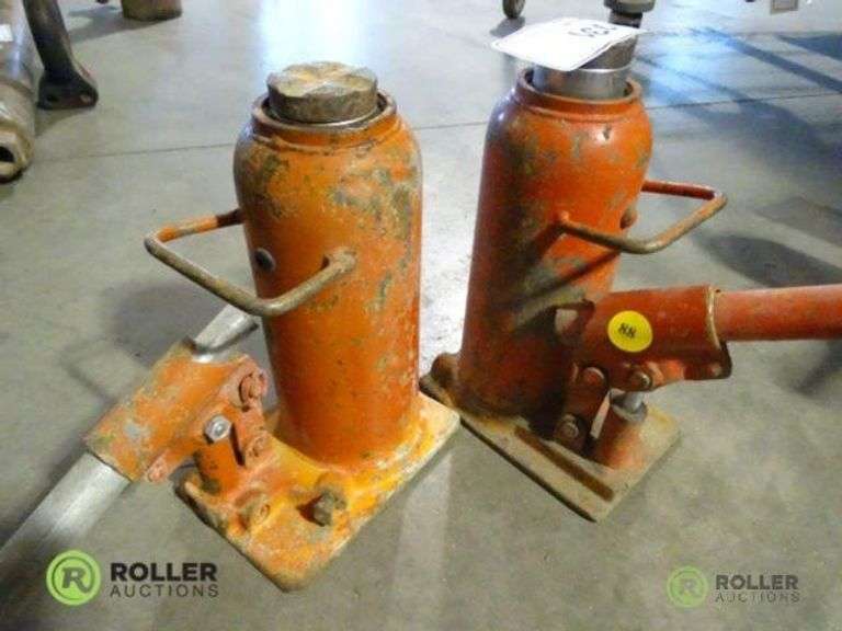 (2) Jet Bottle Jacks Roller Auctions