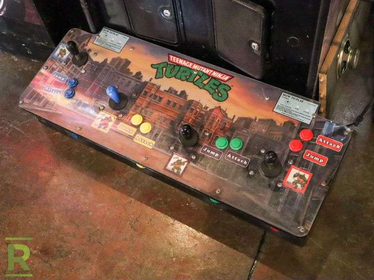 Konami Teenage Mutant Ninja Turtles Arcade Game - Roller Auctions