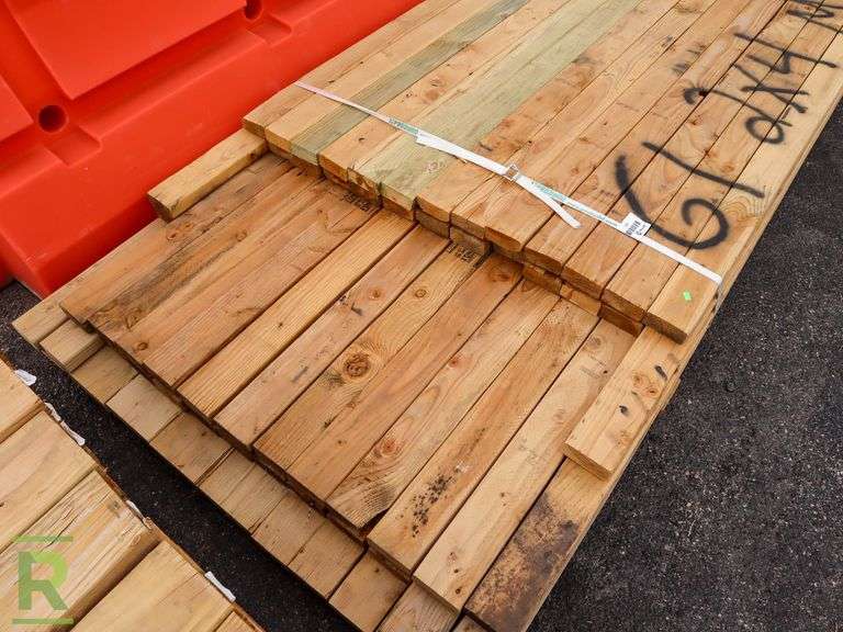 (61) Wood Boards, Assorted Sizes - Roller Auctions