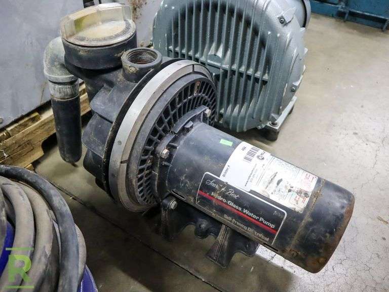 Sears Self Priming Pump - Roller Auctions
