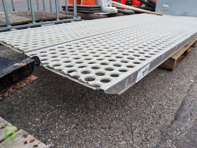Set Of Metal Ramps, 8' x 18" - Roller Auctions