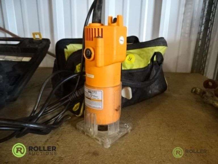 Chicago Electric 44914 1/4in Trim Router Roller Auctions