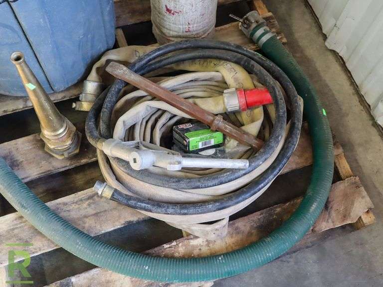 Pallet of Hose, Nozzle, Sprayer and Garbage Can - Roller Auctions