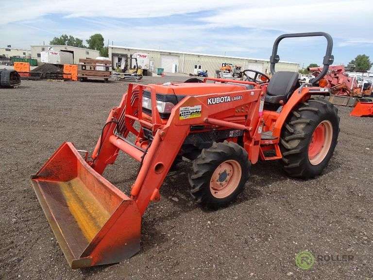 2001 KUBOTA L4310 4WD Tractor/ Loader, 3Pt., PTO, 66 In. Bucket, LA681