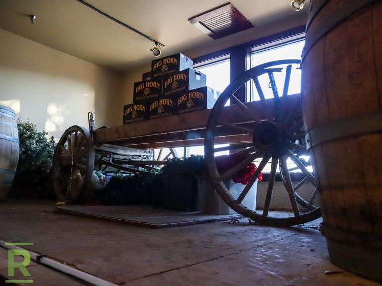 Wood Wagon - Roller Auctions